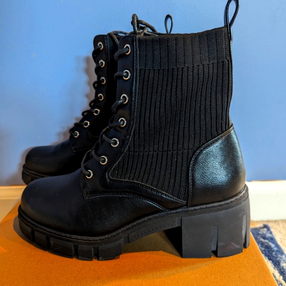 Yetier Black Combat Boots